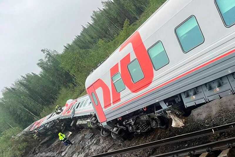 Обнаружено тело третьего погибшего после схода поезда Воркута — Новороссийск