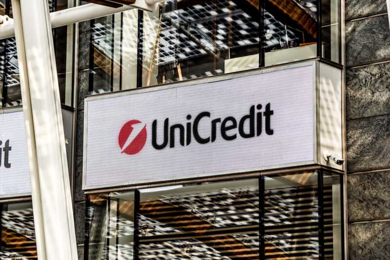 UniCredit увеличивает свою долю в Commerzbank, несмотря на запрет Германии