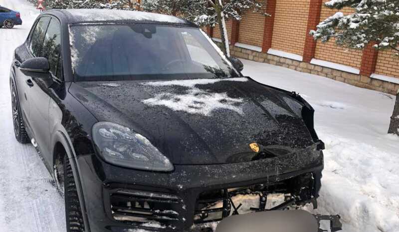 В Москве нетрезвая девушка на автомобиле Porsche сбила ребенка