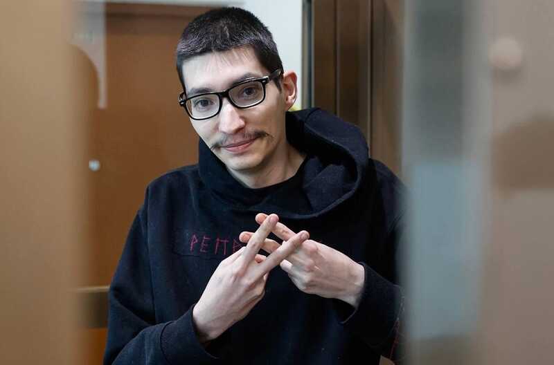 Художник Павел Крисевич был арестован на 10 суток за неподчинение полиции