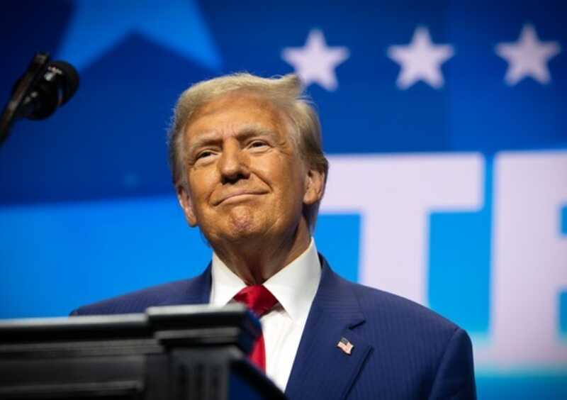Трамп пообещал уменьшить пошлины для Китая, чтобы возобновить торговлю