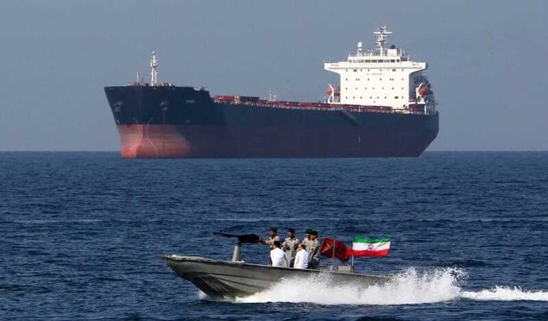Иран обошел санкции США: "зомби-судно" доставило нефть в китайский порт