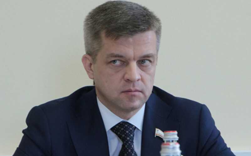 Генерального директора саратовского КБПА задержали по обвинению в нарушениях при аренде ДГУ
