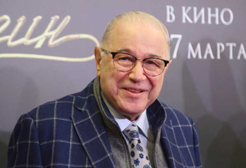 Жена Евгения Петросяна столкнулась с нападением и преследованием у выхода из офиса