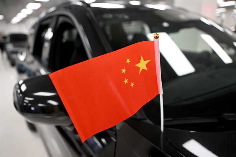Россия остановила массовые закупки автомобилей из Китая