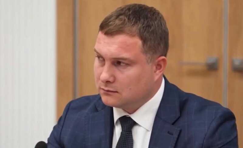 Бывший заместитель губернатора Кубани Александр Нестеренко признал обвинения и получил меру пресечения