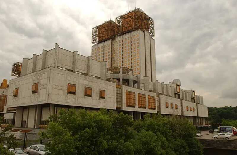Академия РАН отказала ученым, подписавшим письмо против войны