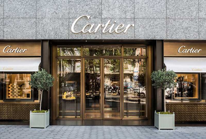 Магазин Cartier в Южной Корее отказался продать украшение из-за гражданства покупательницы