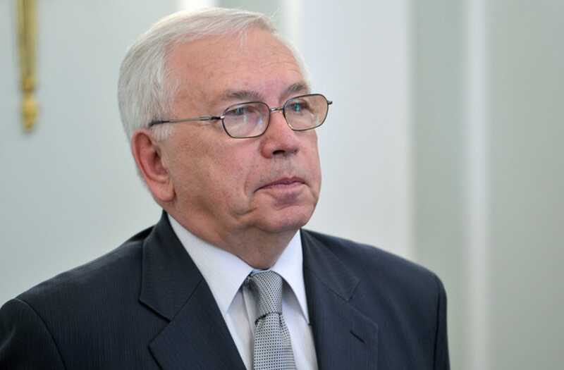 Внук столичного омбудсмена Александра Музыкантского покинул Россию после того, как совершил каминг-аут