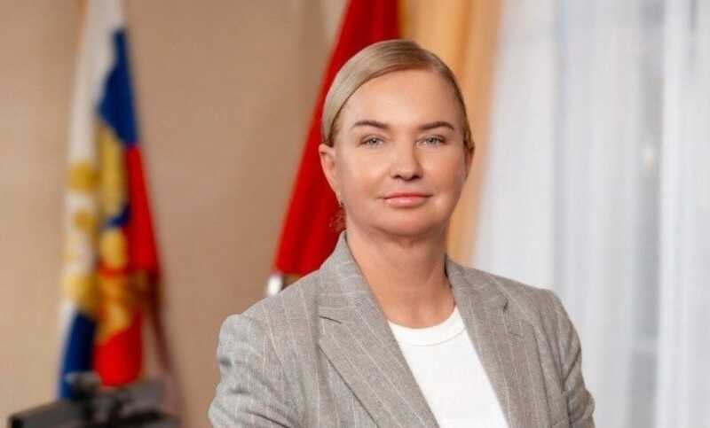 В Санкт-Петербурге задержали главу Колпинского района Юлию Логвиненко по обвинению в получении взятки от подрядчика
