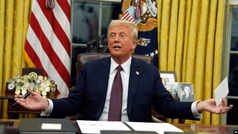 Трамп продолжает сохранять свою позицию относительно Украины, несмотря на критику от Путина