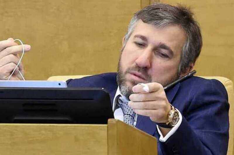 Экс-партнер Аникеева обнародовал схему отмывания сотен миллионов через Дубай и Швейцарию