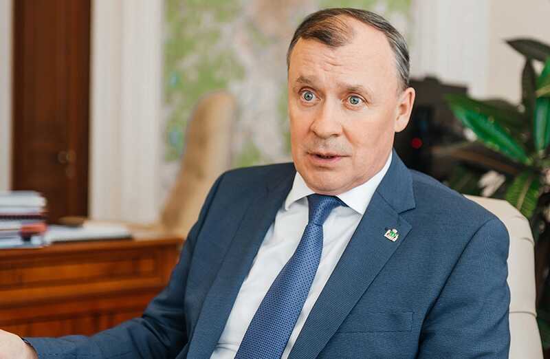 Мэр Екатеринбурга Алексей Орлов нацеливается на пост сенатора, чтобы покинуть должность мэра без последствий