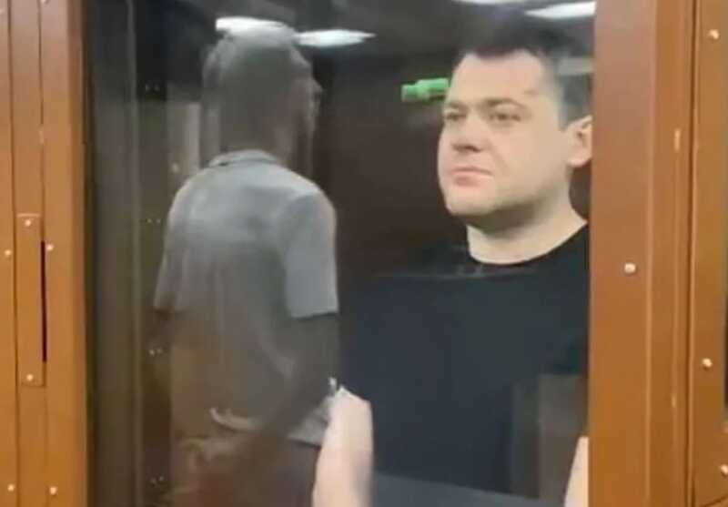 Чиновника из Новгородской области Станислава Шульцева подозревают в получении взятки на 250 миллионов рублей