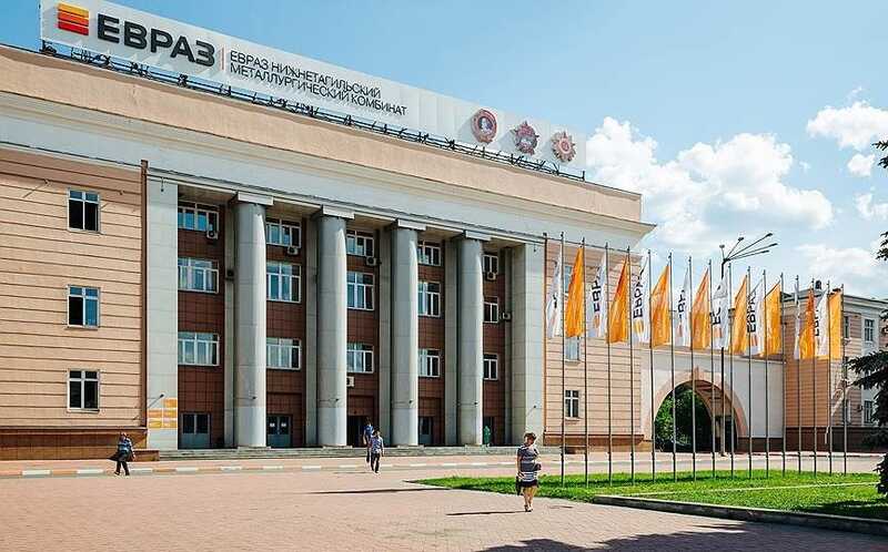 Минпромторг приостанавливает права компании Evraz Plc на металлургический завод