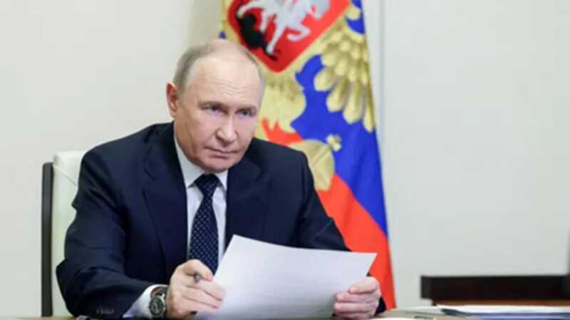 Путин подписал закон о введении цифрового рубля банками и использовании универсального QR-кода