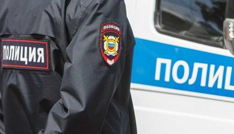 Мужчина в Подмосковье тайком снимал девушек в туалете через отверстие в стене
