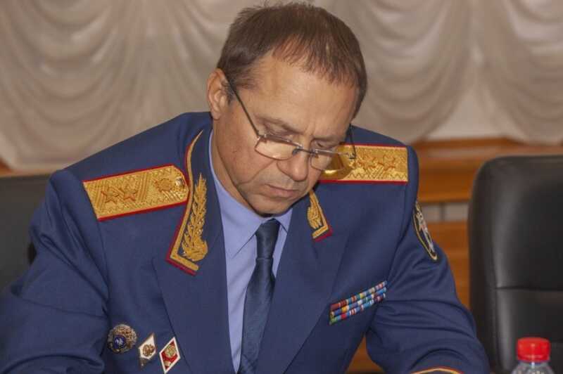 Как заместитель председателя Следственного комитета России Эдуард Кабурнеев оказывает влияние на расследование дела о хищении 43 миллионов рублей