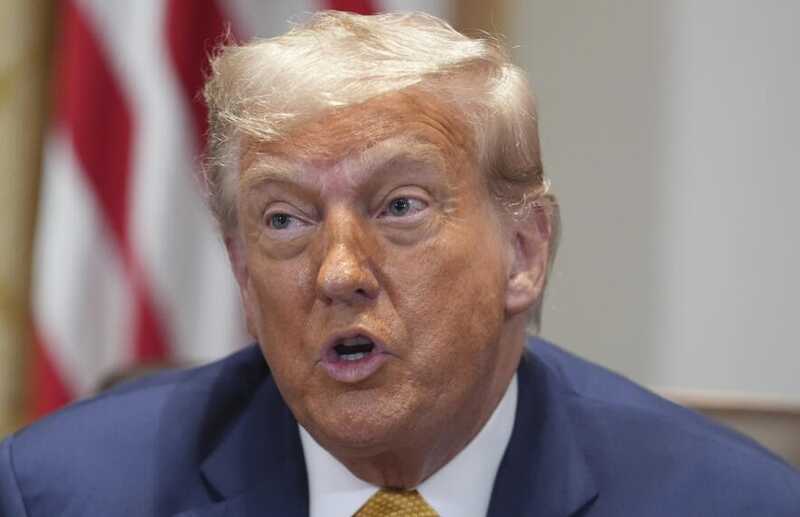 Трамп заявил о намерении ввести санкции против России через 10 дней