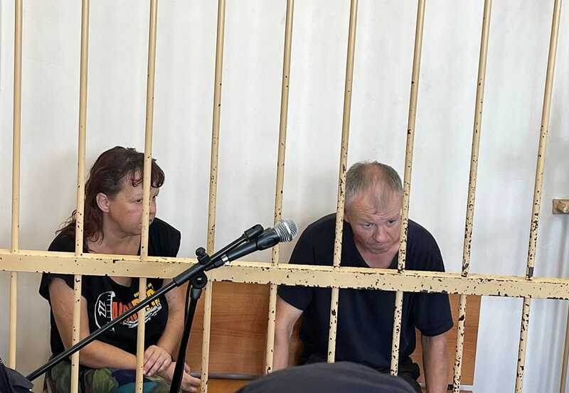 Супругов, сжегших месячного ребенка в бочке в Петербурге, арестовали до 30 сентября