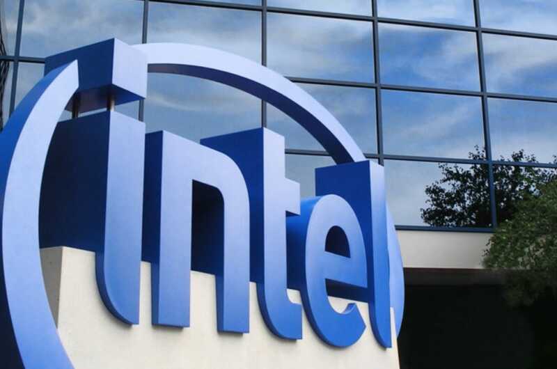 Дональд Трамп потребовал уволить руководителя Intel из-за связей с Китаем