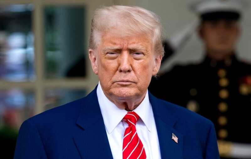 Трамп настоятельно рекомендовал Путину вести себя подобающим образом и призвал Зеленского проявить уступчивость