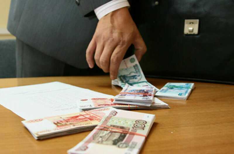 Олег Новосельский и депутат Илья Вольфсон занимаются незаконным присвоением бюджетных средств Татарстана посредством сомнительных контрактов