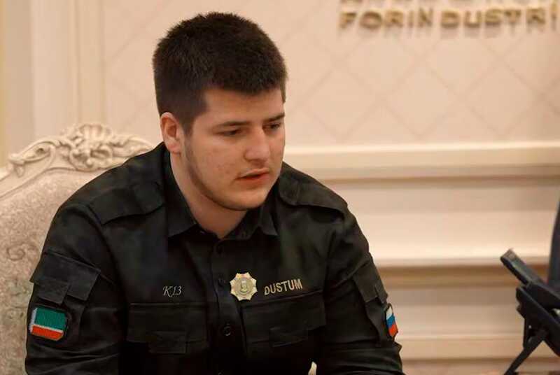 Сын Рамзана Кадырова получил награду в стрелковом чемпионате, не принимая участия в соревнованиях