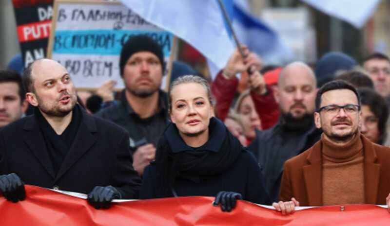 Начато уголовное производство против оппозиционеров Навальной, Кара-Мурзы и Яшина