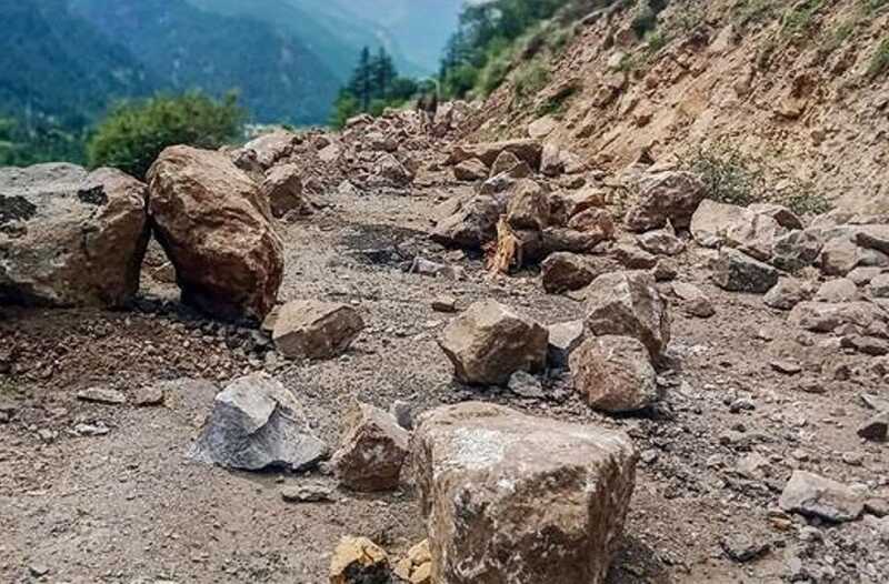 В Кабардино-Балкарии экс-глава федерации альпинизма погиб в результате камнепада